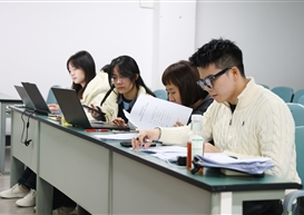 信息工程管理学院顺利完成2026届毕业论文（设计）开题答辩