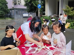 月满中秋，食韵国庆——信息工程管理学院青协前往芙蓉水居开展双节游园活动