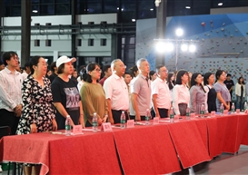 星聚信管，智耀新程 | 信息工程管理学院2025级新生开学典礼暨迎新晚会圆满举行