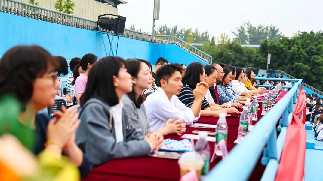 图片19 图片19