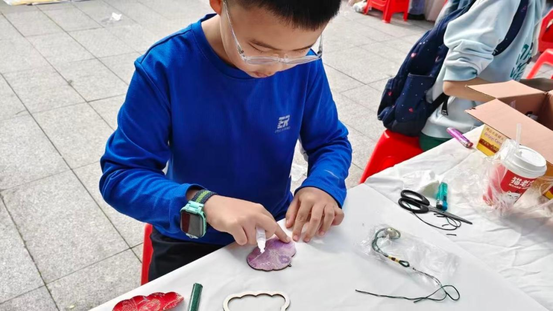 图片4 图片4