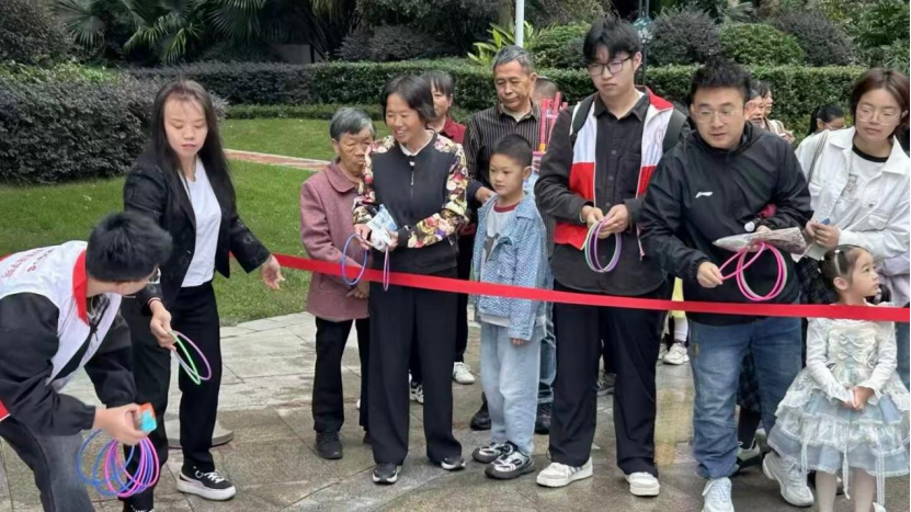 图片10 图片10